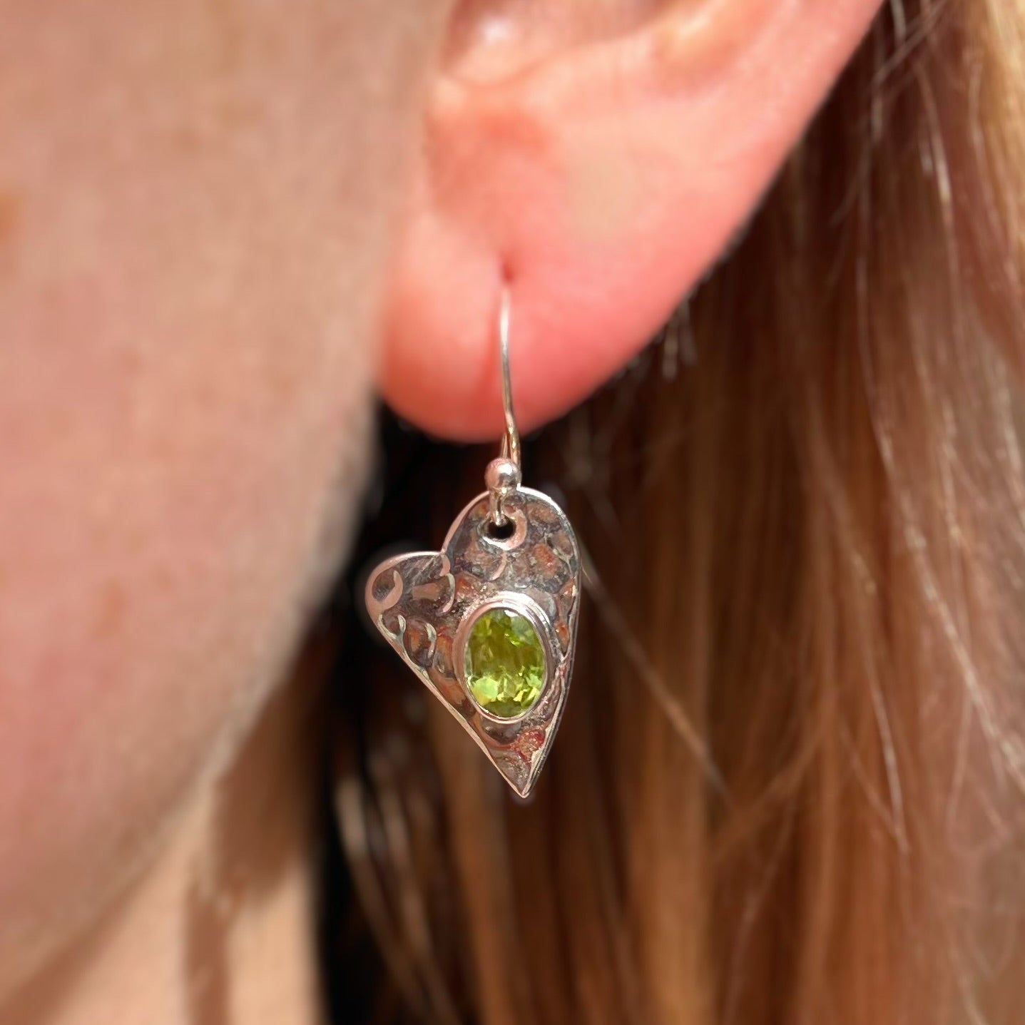 Sterling Silver Peridot Hammered Heart Drop Earrings
