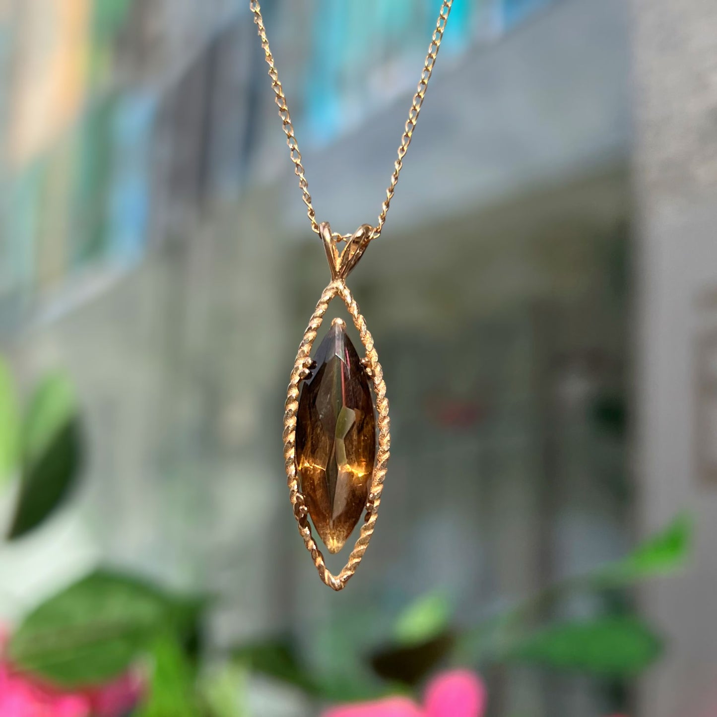 Vintage 9ct Yellow Gold Smoky Topaz Navette Shaped Necklace