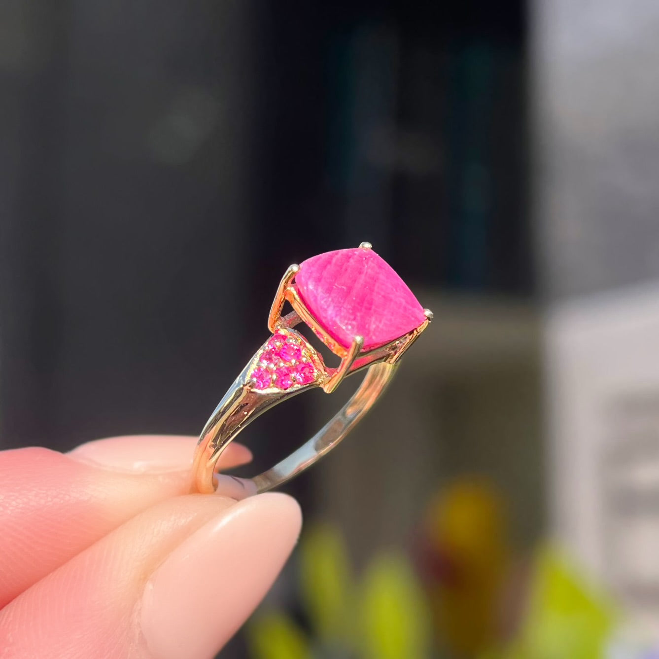 Rare Vintage 9ct Yellow Gold Ruby Ring - Size L