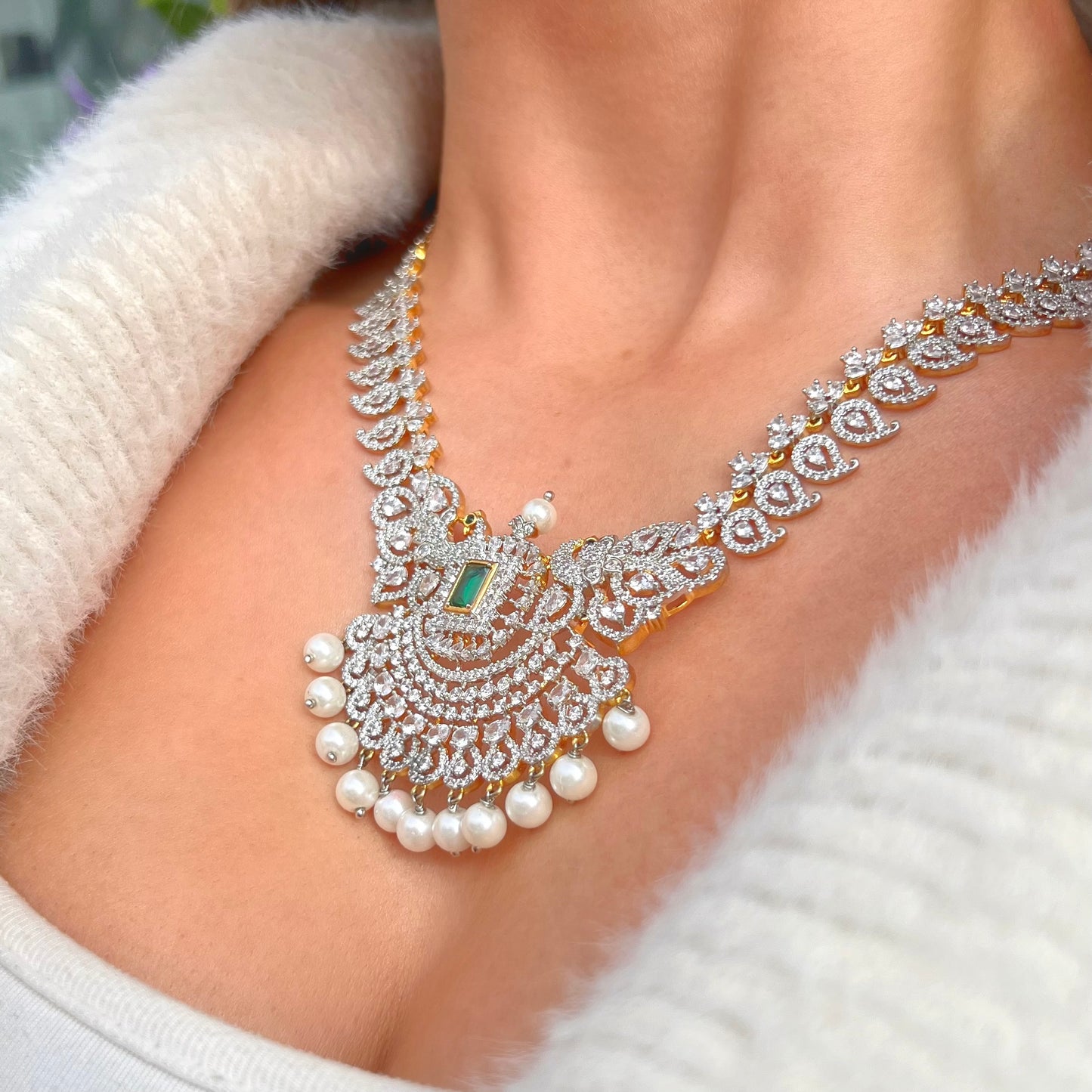 Indian Wedding Jewellery Set - Earrings & Necklace