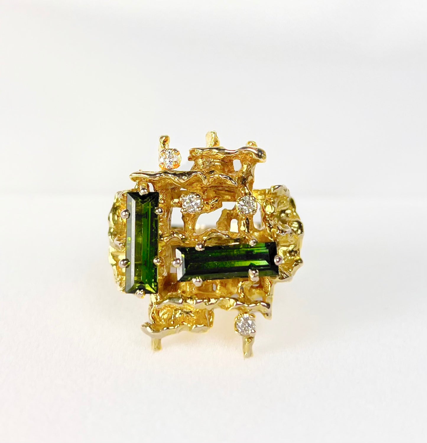 RARE Vintage 1970s Brutalist Style 9ct Yellow Gold Green Tourmaline and Diamond Dress Ring - Size R