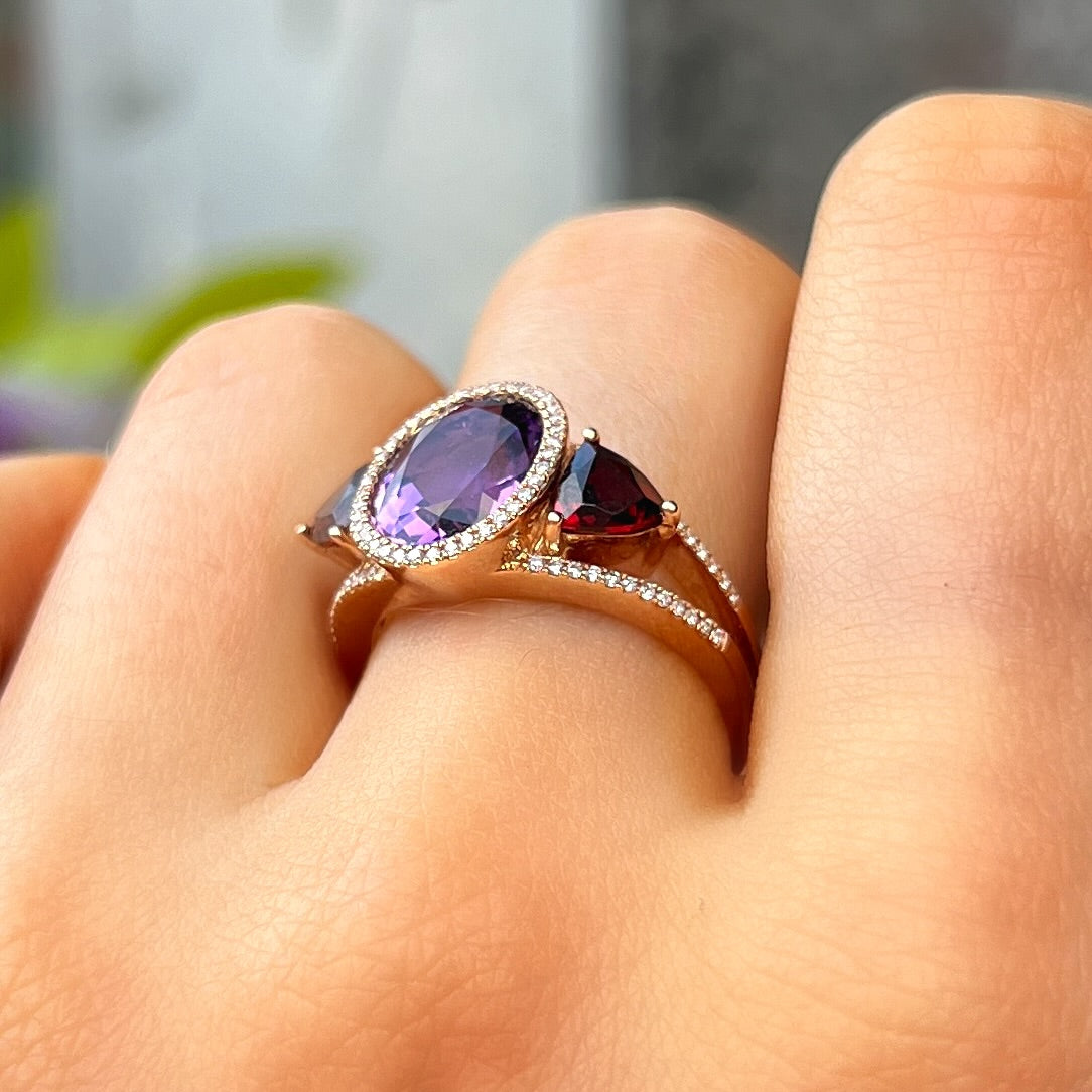18ct Rose Gold Purple Amethyst, Red Garnet and Diamond Ring - Size M