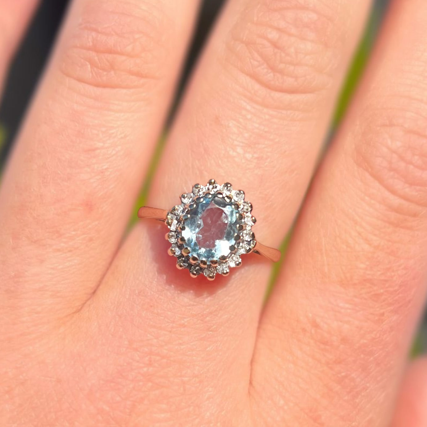 Classic Vintage 9ct Yellow Gold Aquamarine and Diamond Ring - Size O