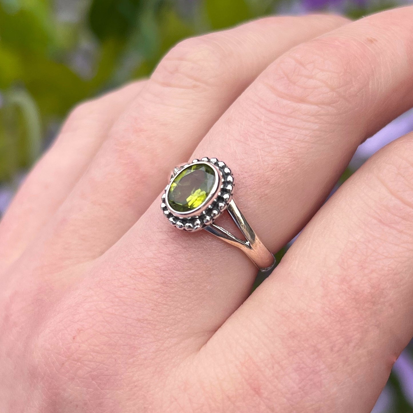 Sterling Silver Oval Peridot Ring