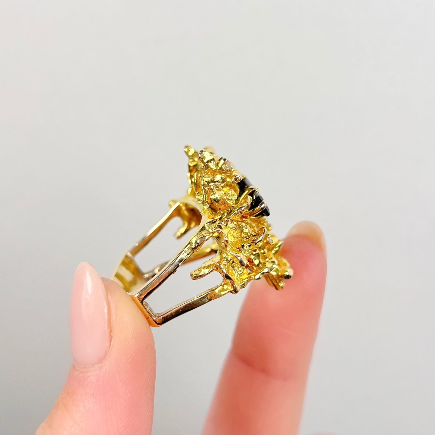 RARE Vintage 1970s Brutalist Style 9ct Yellow Gold Green Tourmaline and Diamond Dress Ring - Size R