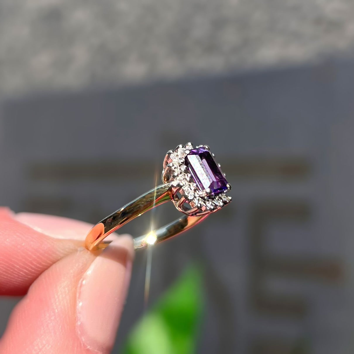 Timeless Vintage 9ct Yellow Gold Emerald Cut Amethyst and Diamond Halo Cluster Ring - Size K
