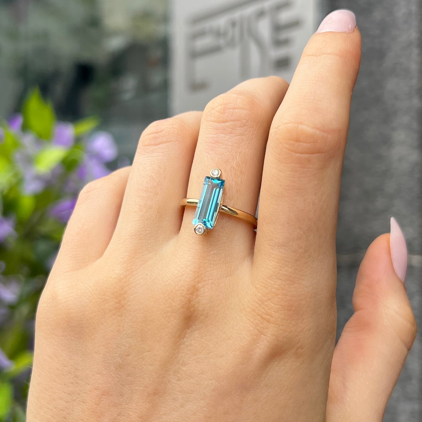 9ct Yellow Gold Baguette Cut Blue Topaz and Diamond Ring - Size N