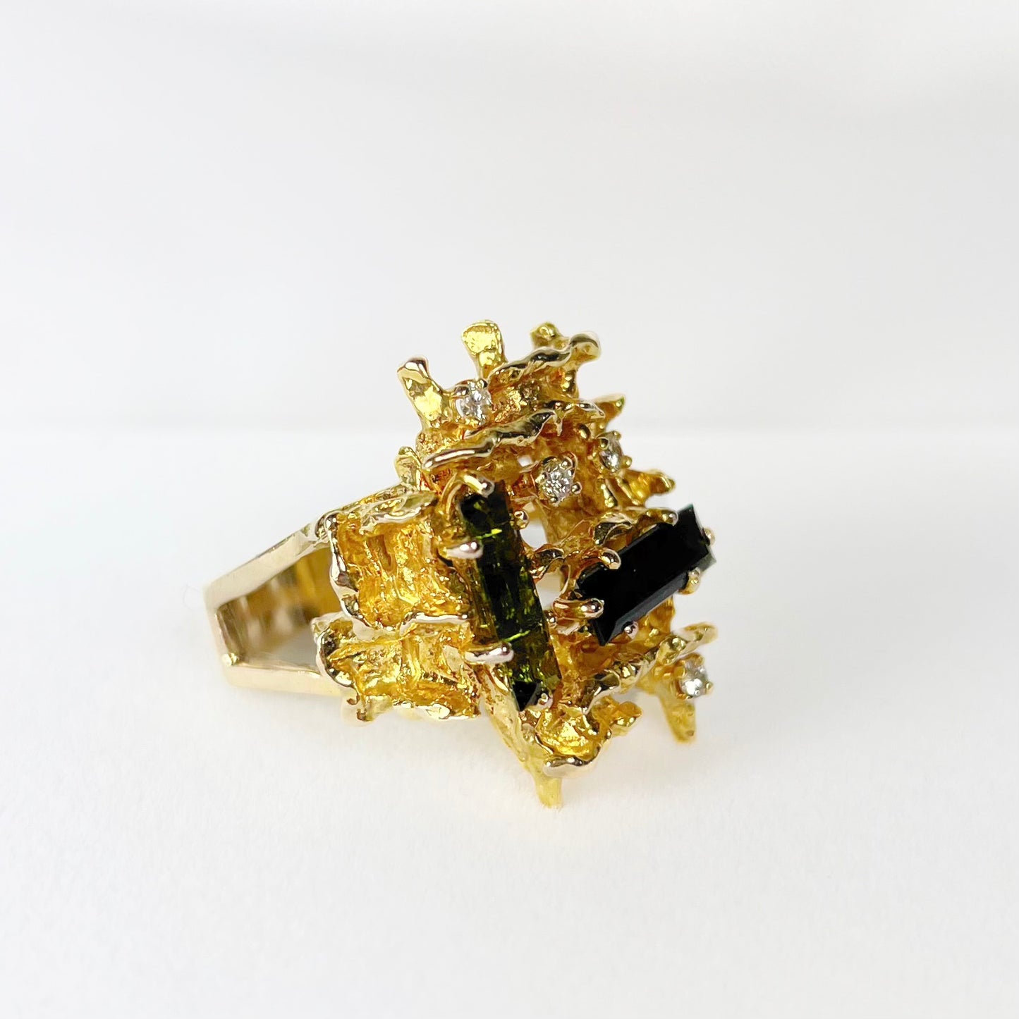 RARE Vintage 1970s Brutalist Style 9ct Yellow Gold Green Tourmaline and Diamond Dress Ring - Size R