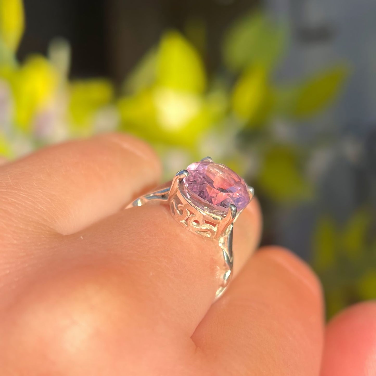 Sterling Silver Swirly Oval Faceted Amethyst Ring - Size L