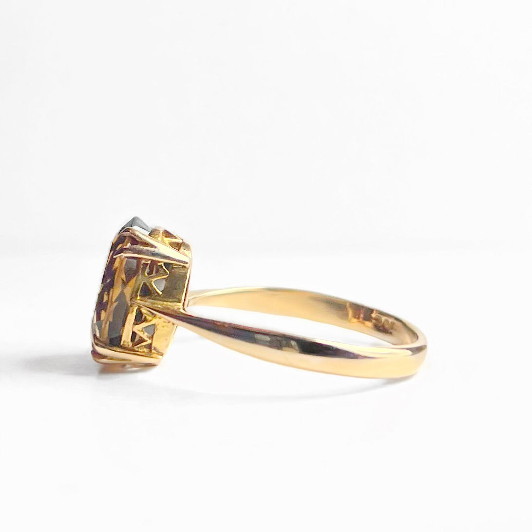 Vintage 9ct Yellow Gold Oval Smoky Topaz Solitaire Stacking Ring - Size N ½