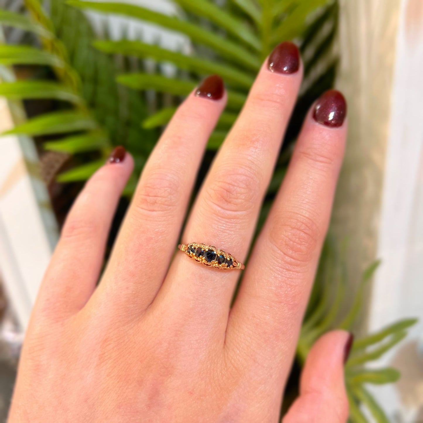 Vintage 9ct Yellow Gold Edwardian Inspired 5 Stone Sapphire Ring - Size Q