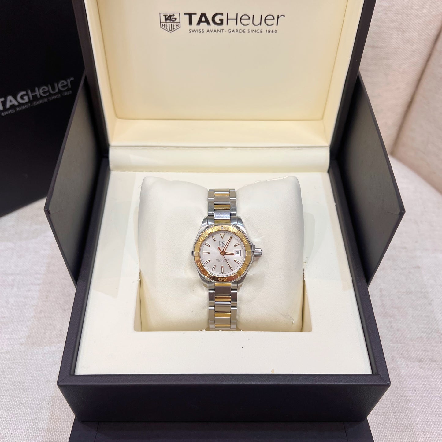 Pre-owned TAG Heuer Stainless Steel and Gold Ladies Aquaracer Watch