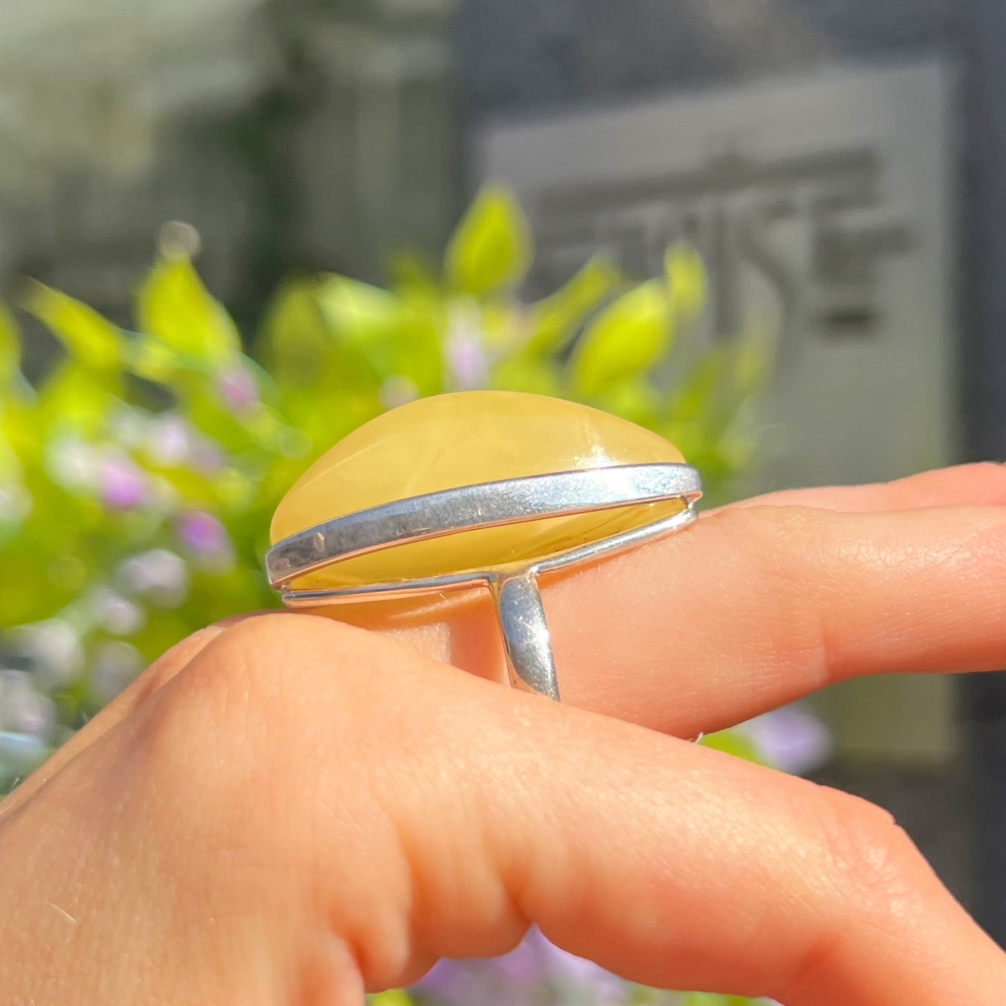 Chunky Sterling Silver Yellow Butterscotch Amber Ring - Size T