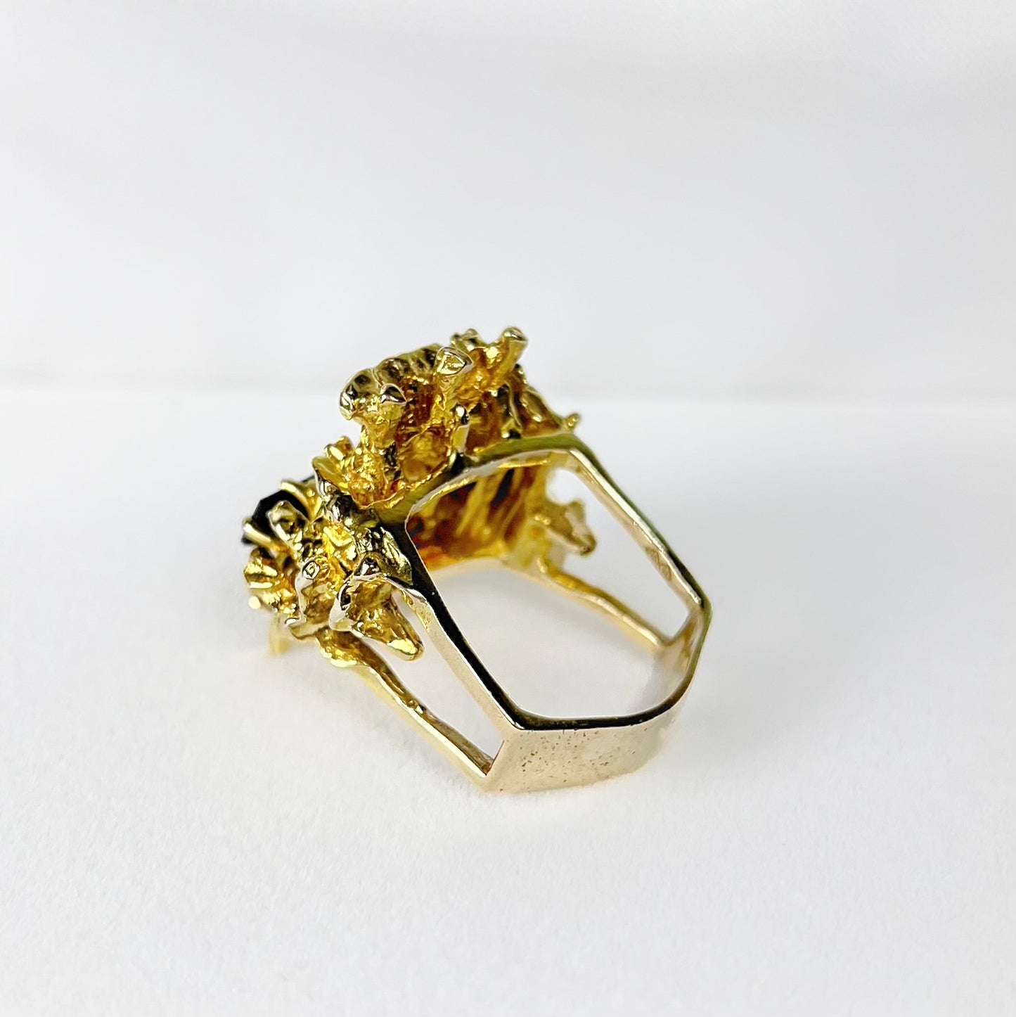 RARE Vintage 1970s Brutalist Style 9ct Yellow Gold Green Tourmaline and Diamond Dress Ring - Size R