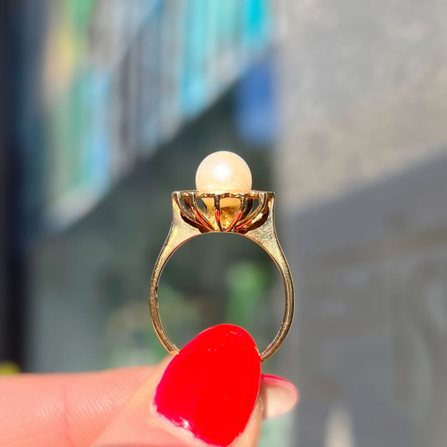 Retro 9ct Yellow Gold Pearl Ring - Size M
