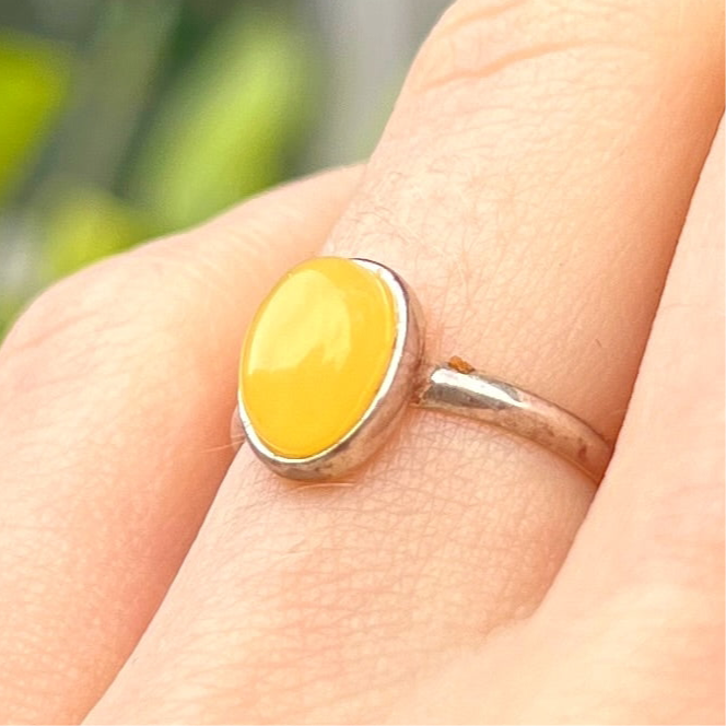 Sterling Silver Yellow Butterscotch Amber Ring - Size I
