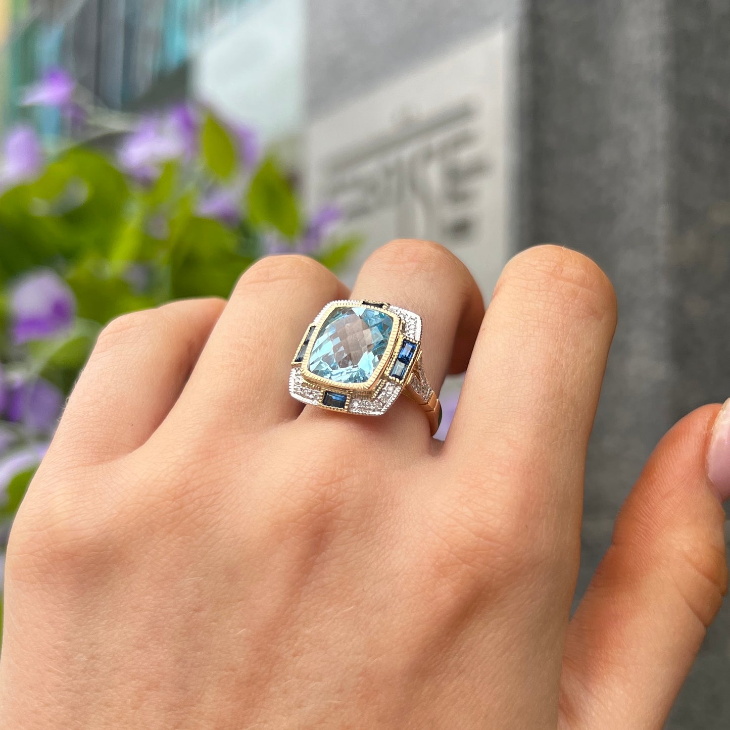 18ct Yellow Gold Blue Topaz, Sapphire and Diamond Ring - Size N