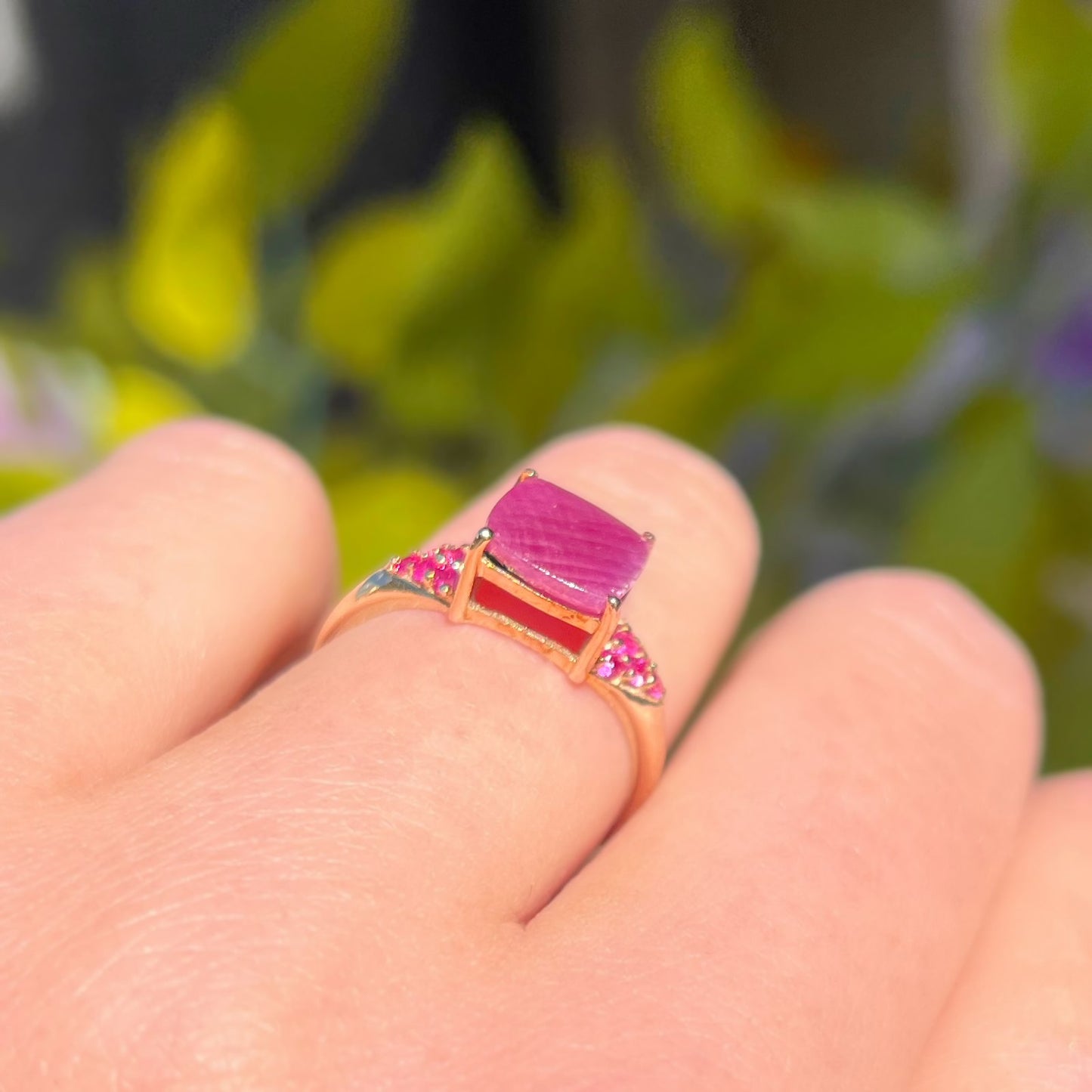 Rare Vintage 9ct Yellow Gold Ruby Ring - Size L