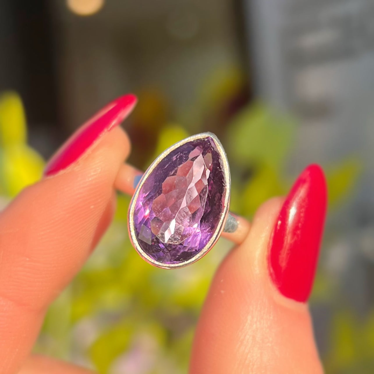 Plain Sterling Silver Pear Shaped Faceted Amethyst Ring - Size L ½