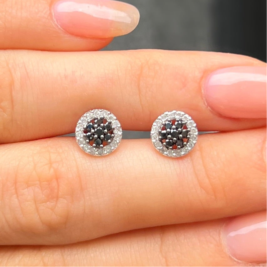 Vintage 9ct White Gold Round Black & White Diamond Halo Stud Earrings