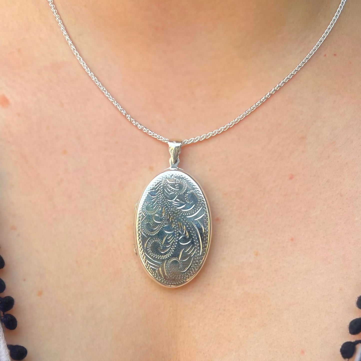 Large Sterling Silver Single-Sided Engraved Oval Locket