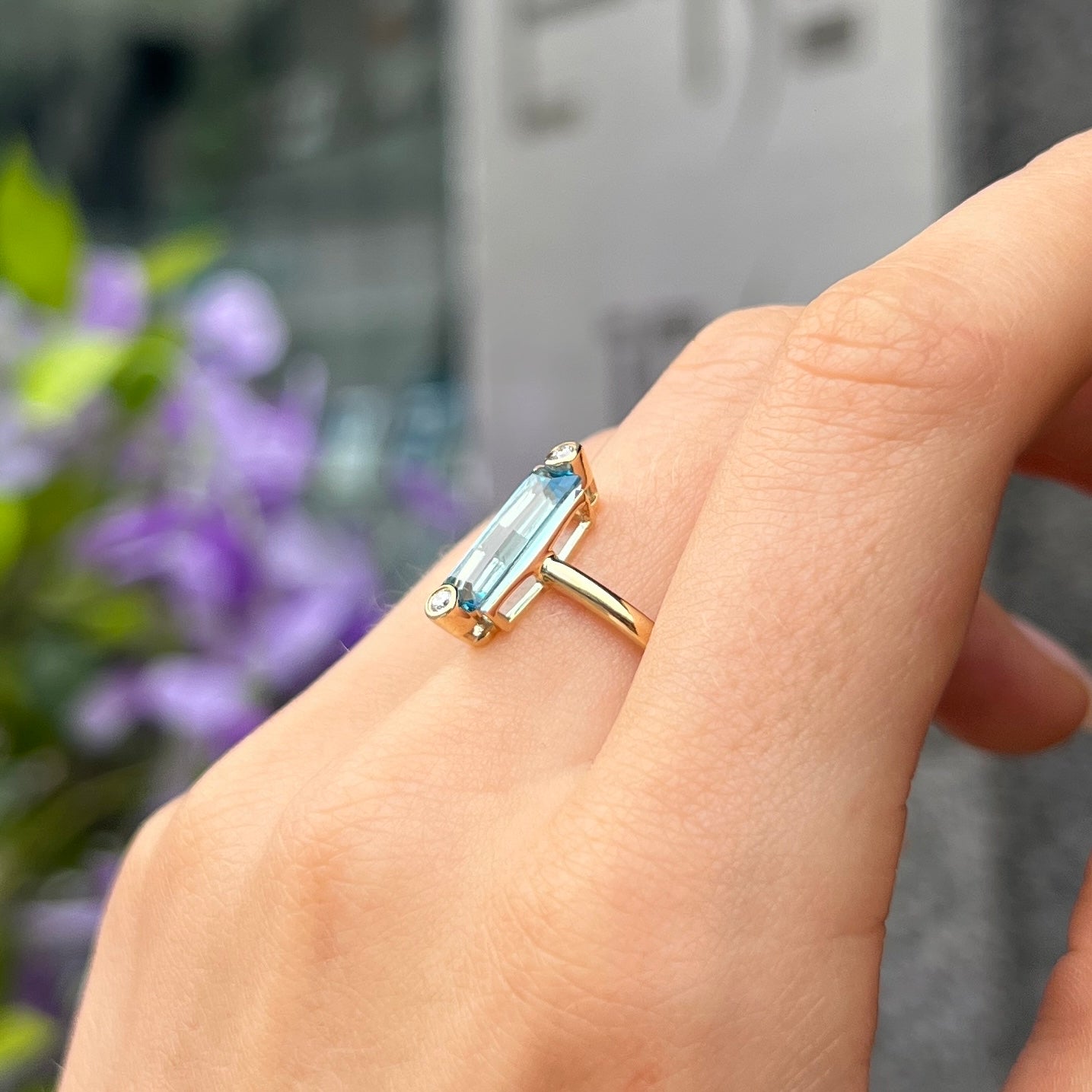 9ct Yellow Gold Baguette Cut Blue Topaz and Diamond Ring - Size N