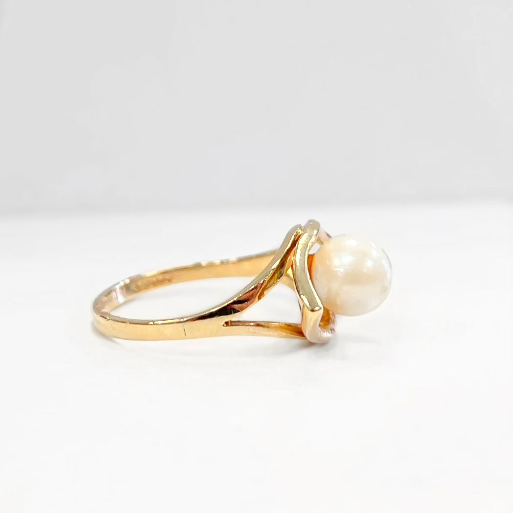 Striking Vintage 9ct Yellow Gold Freshwater Pearl 'Eye of Horus' Ring - Size N