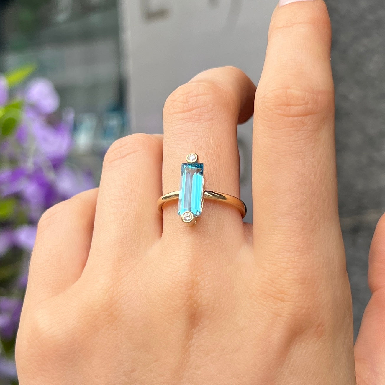 9ct Yellow Gold Baguette Cut Blue Topaz and Diamond Ring - Size N