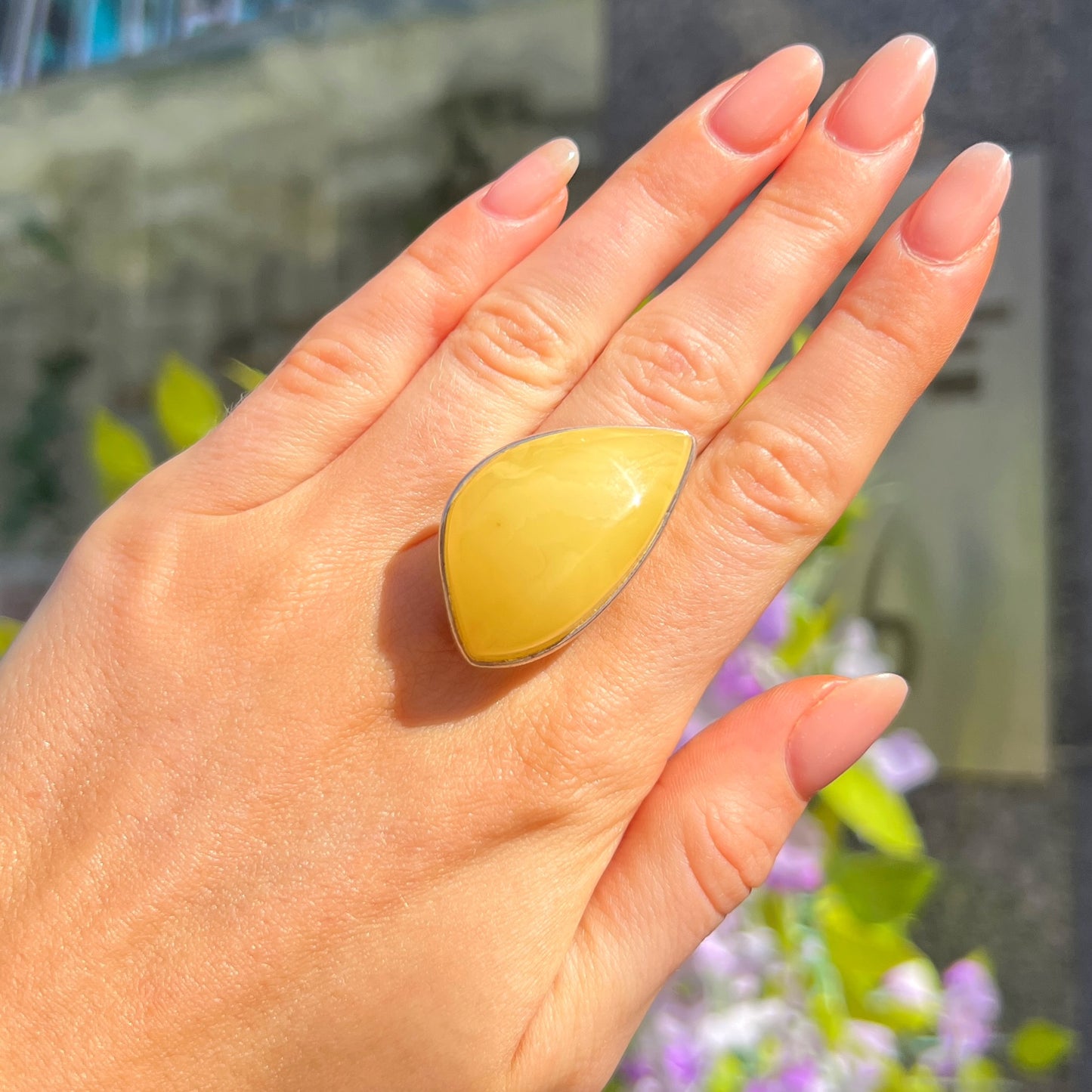 Chunky Sterling Silver Yellow Butterscotch Amber Ring - Size T