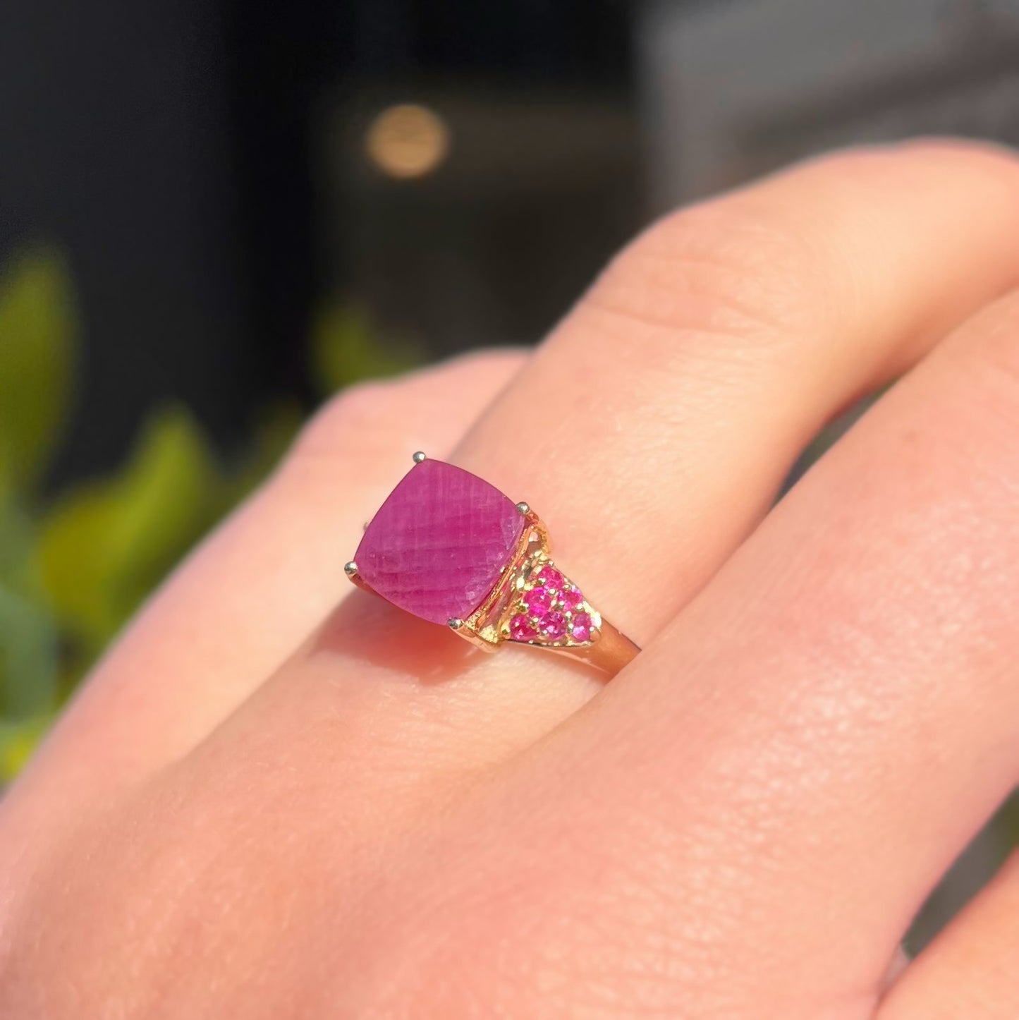 Rare Vintage 9ct Yellow Gold Ruby Ring - Size L