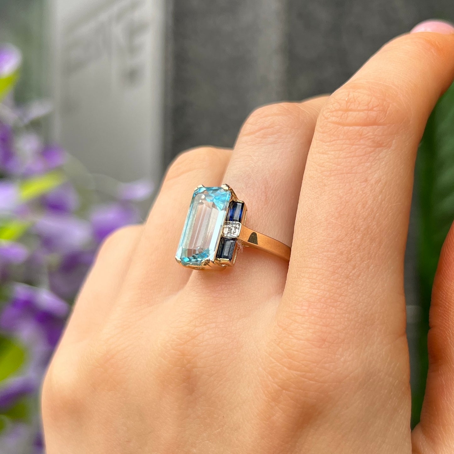 9ct Yellow Gold Blue Topaz, Sapphire and Diamond Ring - Size O
