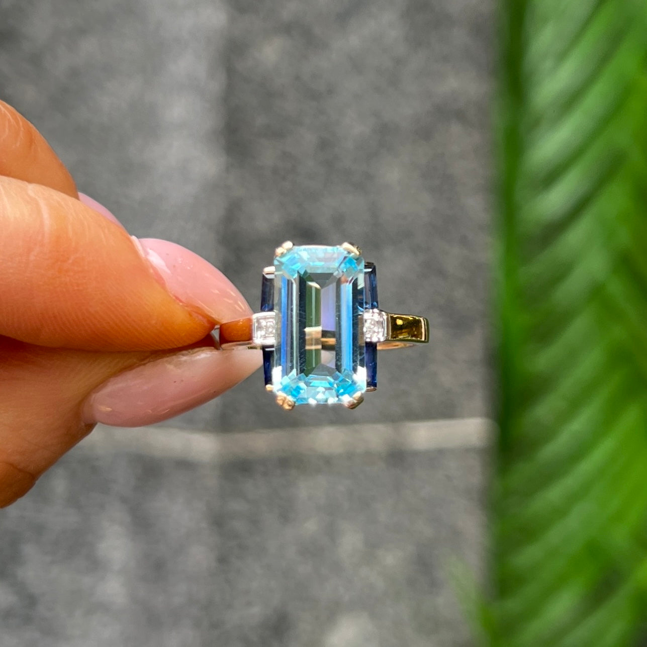 9ct Yellow Gold Blue Topaz, Sapphire and Diamond Ring - Size O