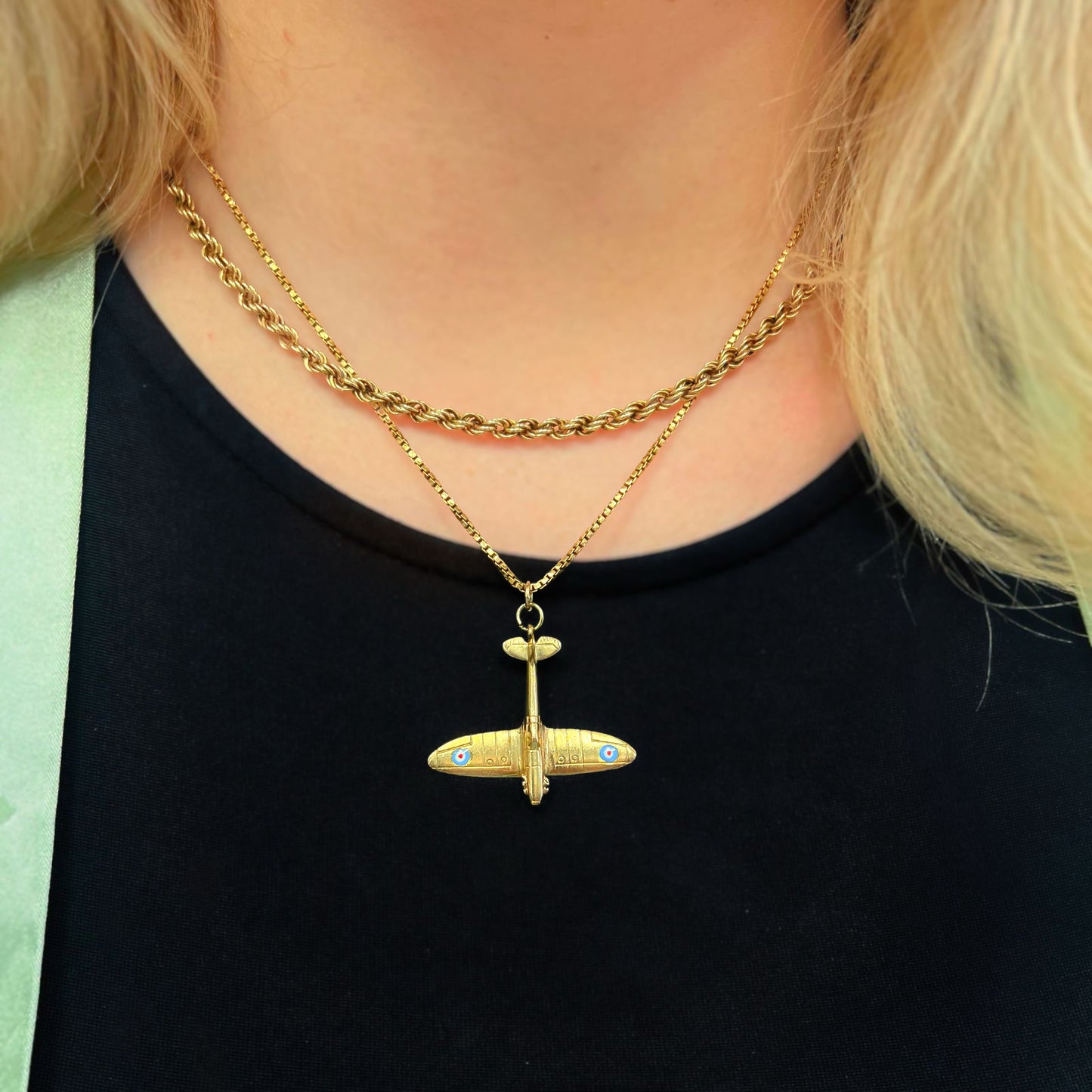 RARE Vintage 9ct Yellow Gold and Enamel World War 2 Spitfire Plane Charm Collector's Item