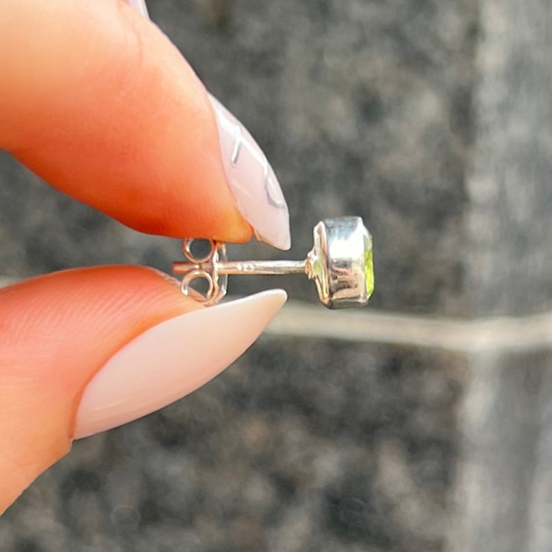 Minimalistic Dainty Round Sterling Silver Peridot Stud Earrings