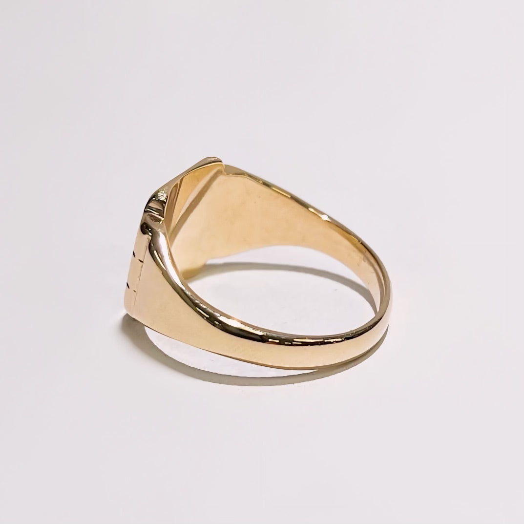 Vintage 9ct Yellow Gold Chunky Signet Ring - Size V
