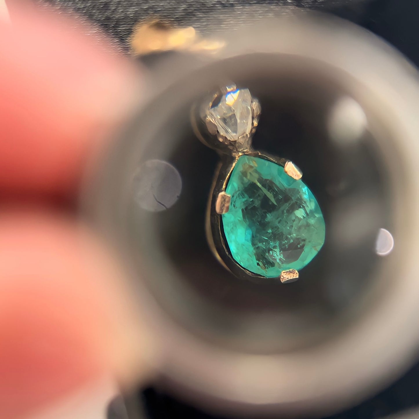 Antique Edwardian 9ct Yellow Gold Emerald and Diamond Screw Back Earrings
