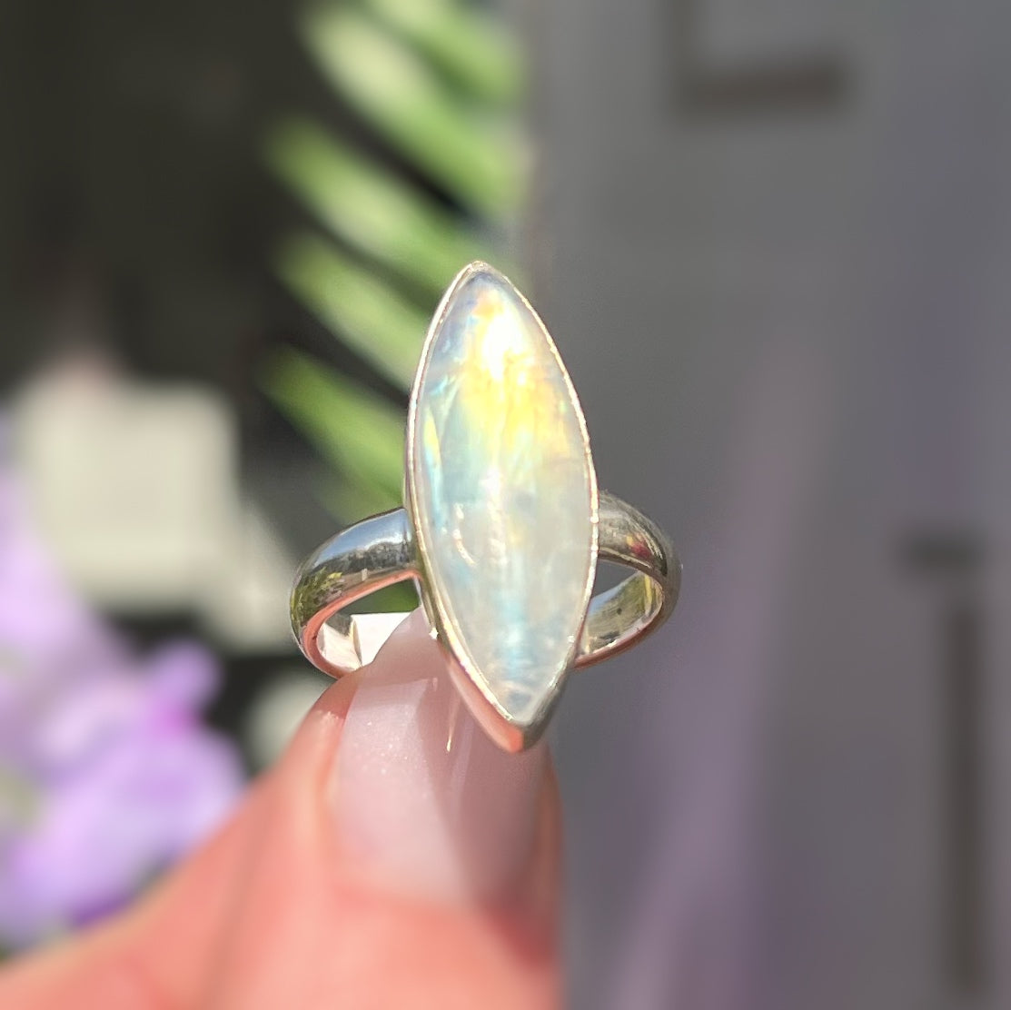 Sterling Silver Elongated Marquise Rainbow Moonstone Ring - Size O1/2