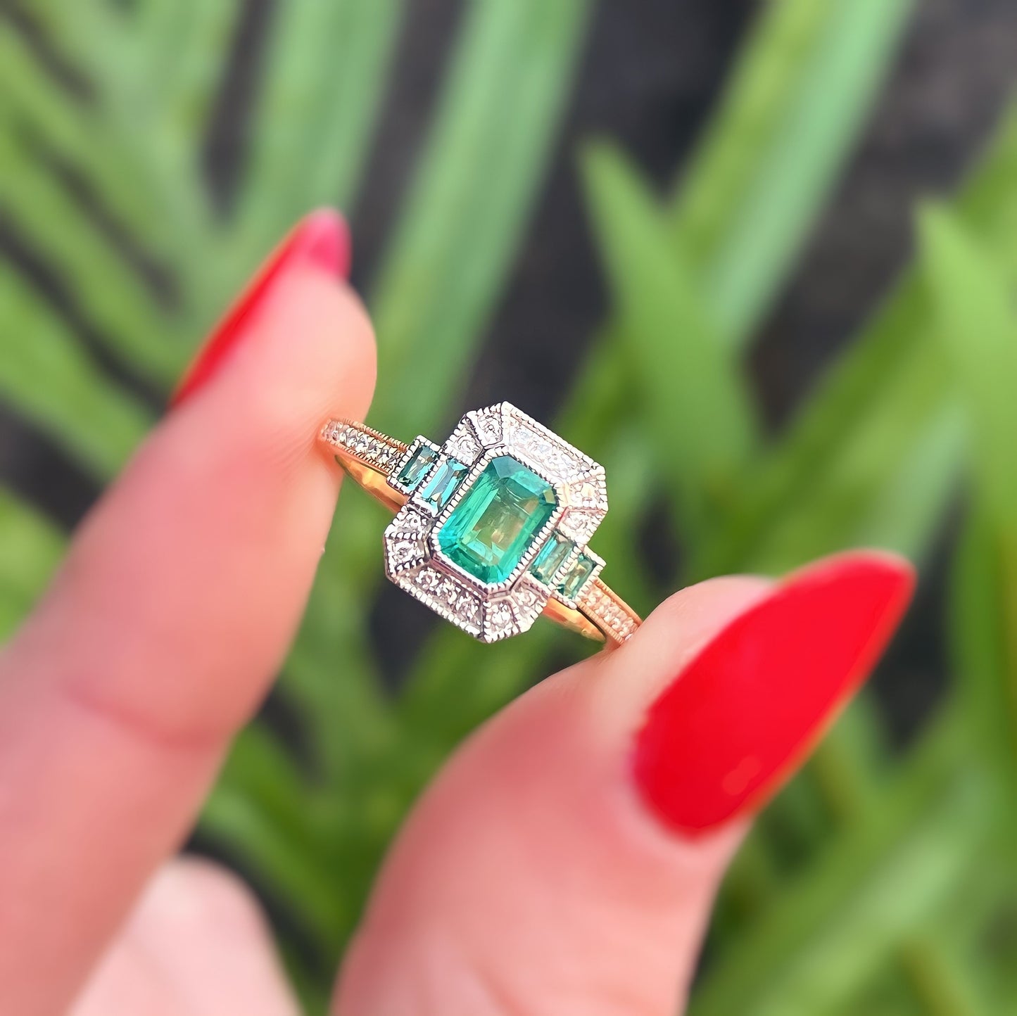 18ct Yellow Gold Emerald and Diamond Art Deco Inspired Ring - Size O