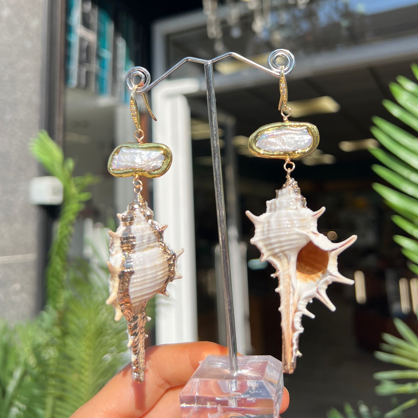 18ct Yellow Gold Plated pearl and shell earrings