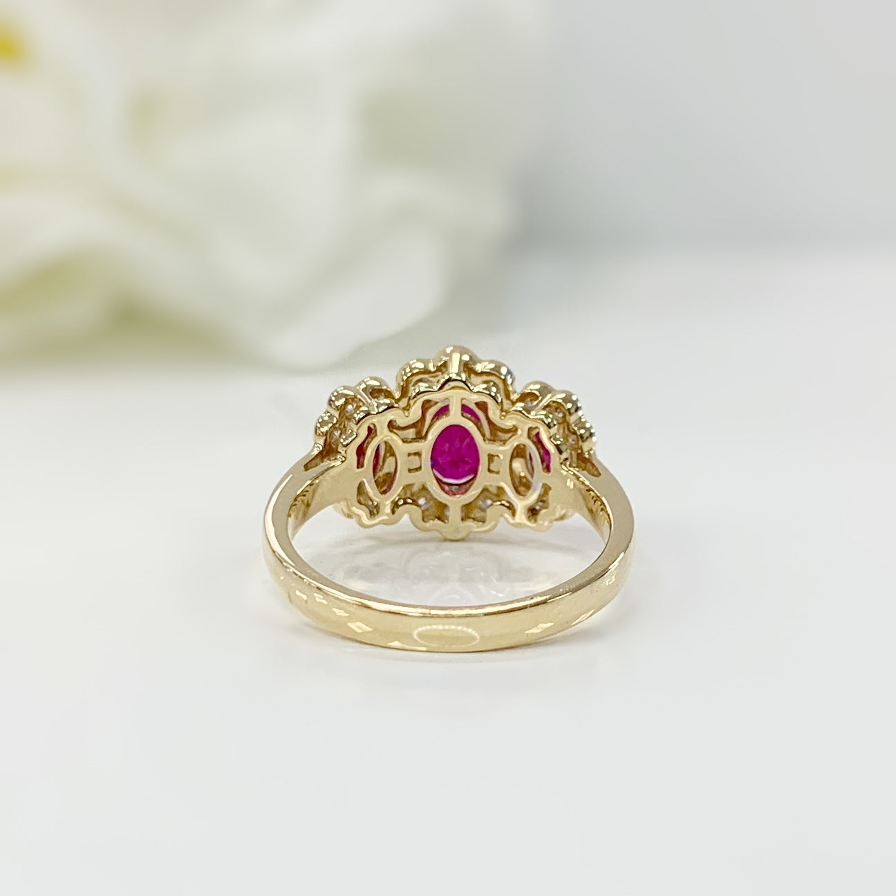 18ct Yellow Gold Red Ruby And Diamond Trilogy Ring – Size M ½