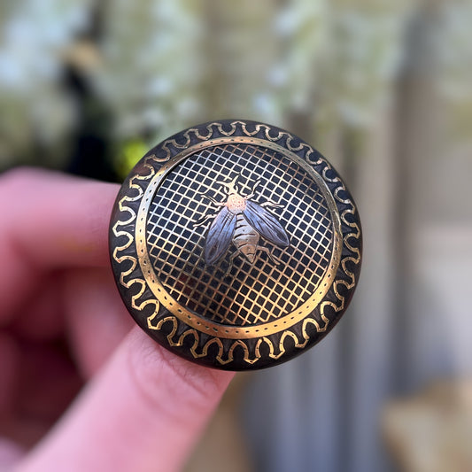 Early Victorian Pique Tortoise Shell Brooch