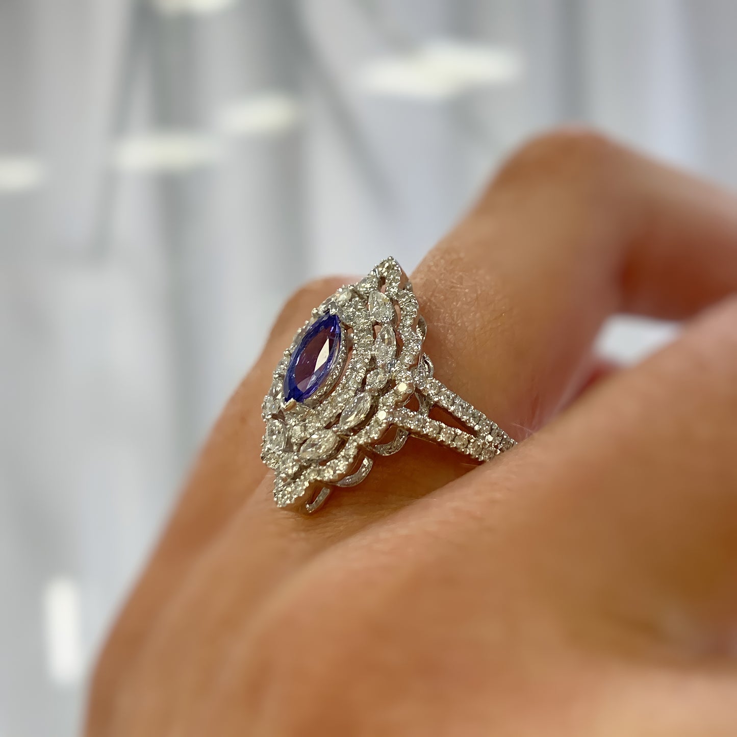 18ct White Gold Tanzanite And Diamond Statement Ring – SIZE O