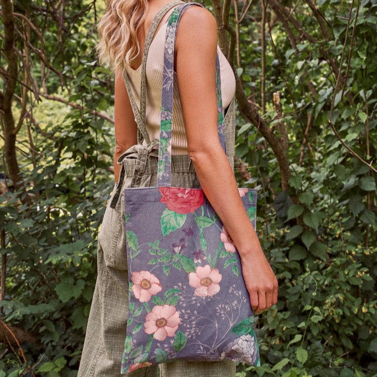 Powder Accessories Tote Bag - Hedgerow, Pewter