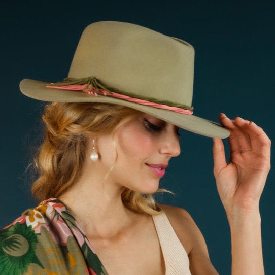 Powder Accessories Deborah Hat - Olive