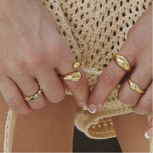 Gold Sculptural Crossover Ring | Ania Haie