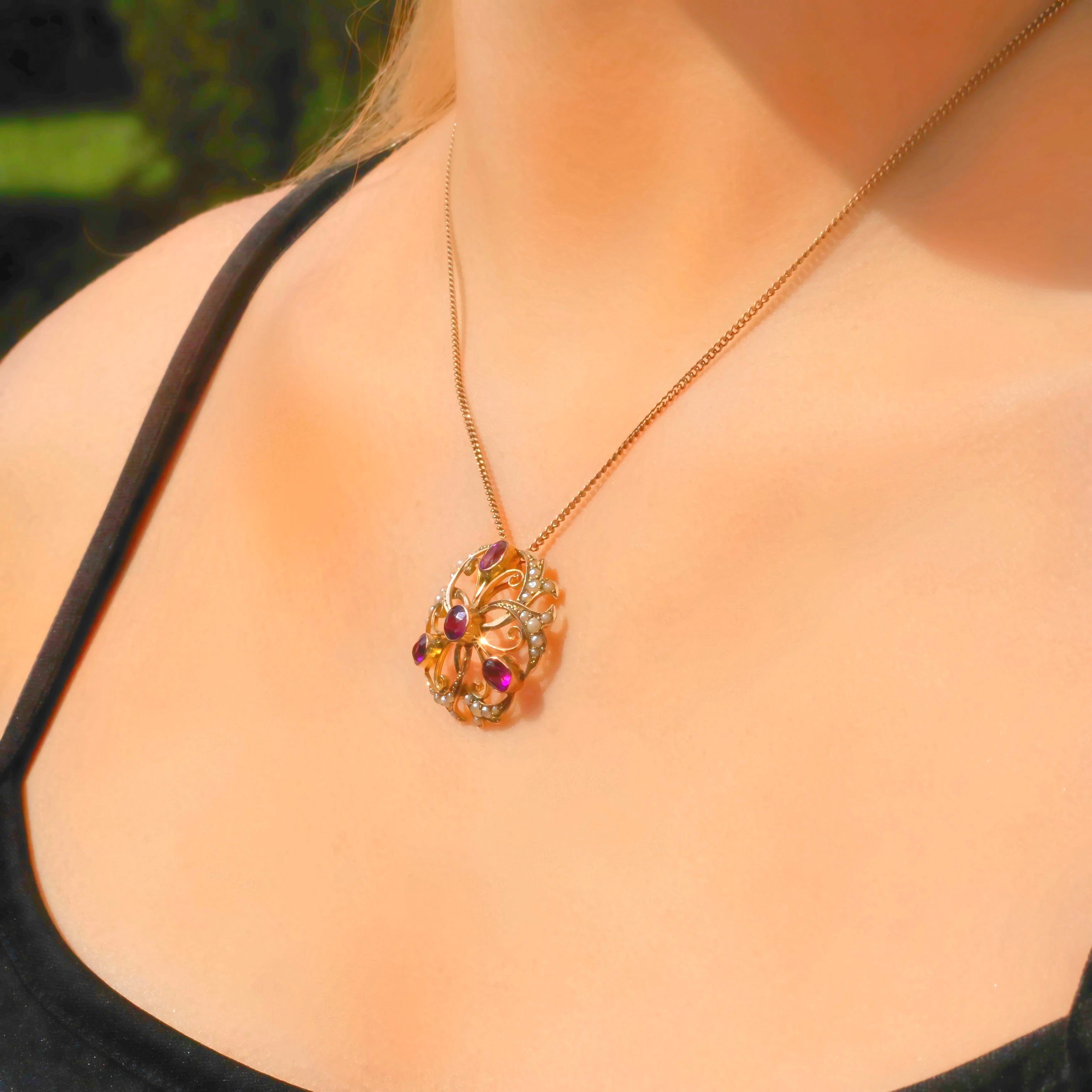 Antique Edwardian Amethyst and Seed Pearl 9ct Yellow Gold Necklace