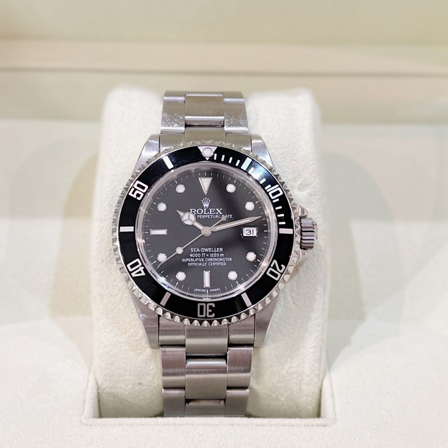 Pre-owned Stainless Steel Rolex Sea-Dweller 4000 Gent's Watch