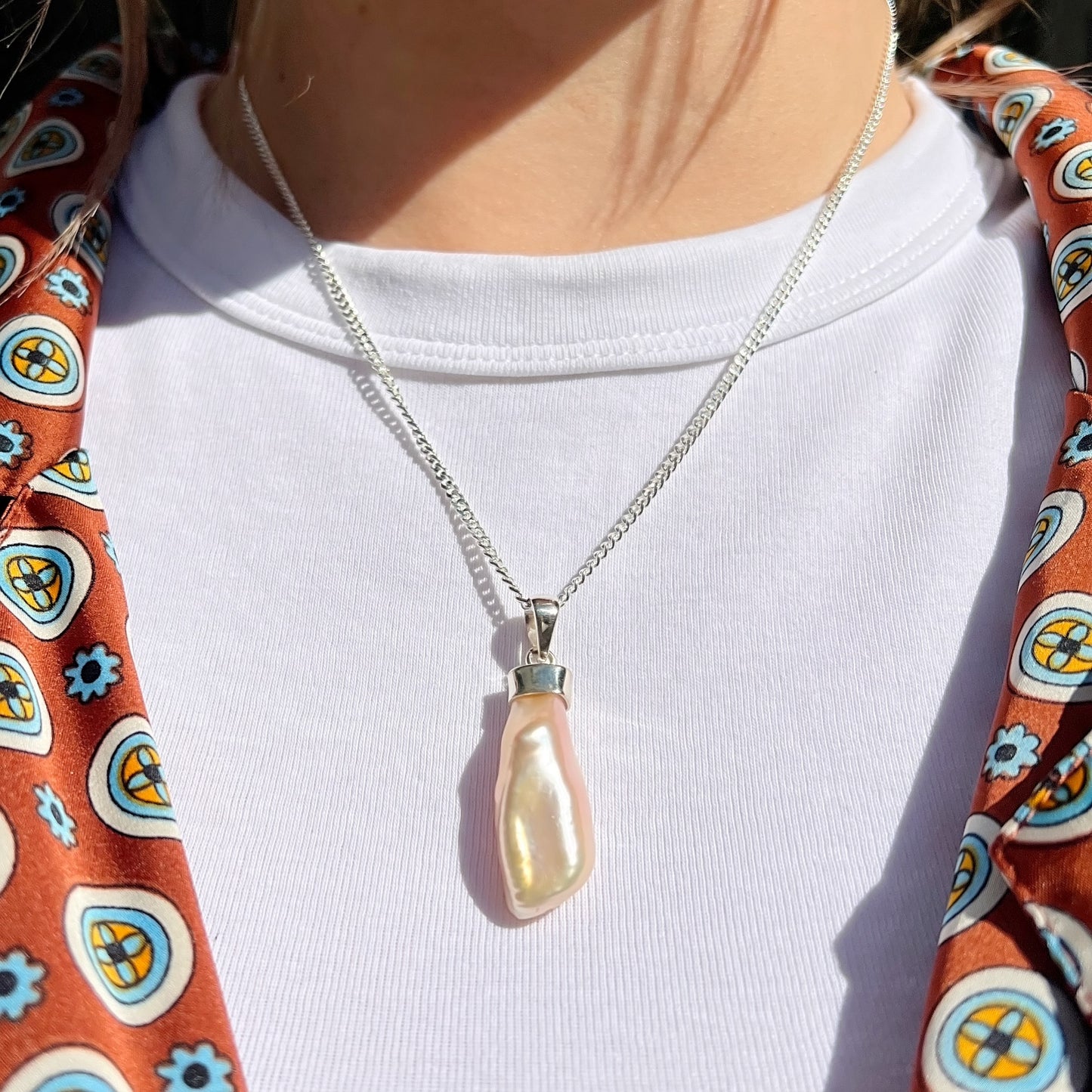 Unusual Sterling Silver Irregular Shaped Pearl Drop Pendant