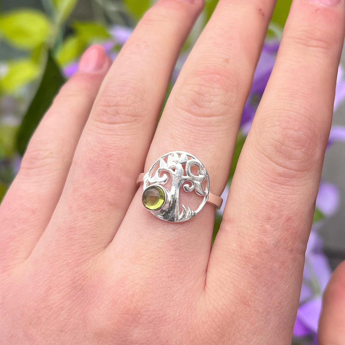 Sterling Silver Peridot Tree of Life Ring - Size N 1/2
