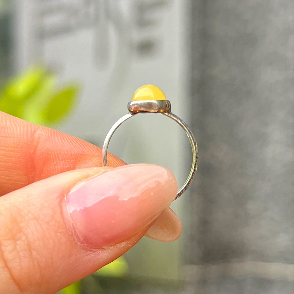 Yellow Butterscotch Amber Sterling Silver Ring | Size I
